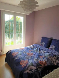 
                                                                                        Colocation
                                                                                         Chambre dans belle maison meublée