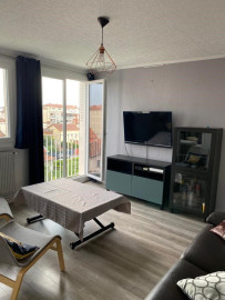 
                                                                                        Colocation
                                                                                         Chambre dans colocation 65m² à Villeurbanne