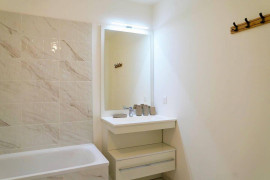 
                                                                                        Colocation
                                                                                         Chambre dans colocation neuve localisation idéale