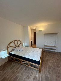 
                                                                                        Colocation
                                                                                         Chambre dans colocations de filles
