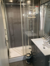 
                                                                                        Colocation
                                                                                         Chambre dans Duplex Pessac Noès