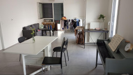 
                                                                                        Colocation
                                                                                         Chambre dans grande colocation