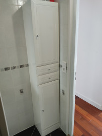
                                                                                        Colocation
                                                                                         Chambre dans un appartement chaleureux avec salon et salle à manger partagés (loyer tout inclus)