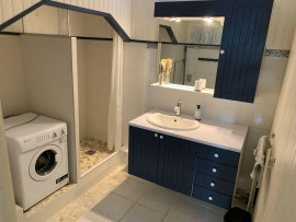 
                                                                                        Colocation
                                                                                         Chambre dans un appartement chaleureux et lumineux