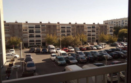 
                                                                                        Colocation
                                                                                         Chambre dans une colocation 104 m²