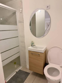 
                                                                                        Colocation
                                                                                         Chambre dans une colocation 120 m² meublée