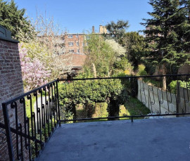 
                                                                                        Colocation
                                                                                         Chambre dans une colocation 160 m² Lille