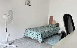 
                                                                                        Location
                                                                                         Chambre dans une colocation 80 m²