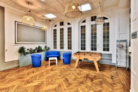 
                                                                                        Location
                                                                                         Chambre de 18 m2 dans un quartier calme