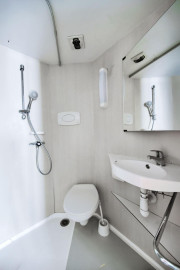 
                                                                                        Location
                                                                                         Chambre de 18 m2 dans un quartier calme