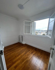 
                                                                                        Location
                                                                                         Chambre de bonne Versailles