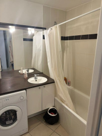 
                                                                                        Colocation
                                                                                         Chambre dispo dans belle coloc 63m² avec balcon