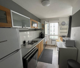 
                                                                                        Colocation
                                                                                         Chambre dispo dans belle coloc 65m² avec parking