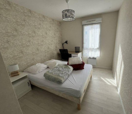 
                                                                                        Colocation
                                                                                         Chambre dispo dans belle coloc 65m² avec parking