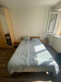 
                                                                                        Colocation
                                                                                         Chambre dispo dans Grand 5 pièces colocation