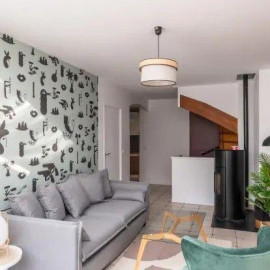 
                                                                                        Colocation
                                                                                         Chambre dispo dans grande coloc 126m²