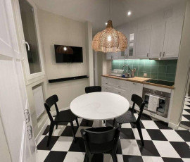 
                                                                                        Colocation
                                                                                         Chambre dispo dans superbe colocation 60m²