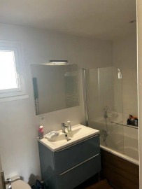 
                                                                                        Colocation
                                                                                         Chambre dispo dans une superbe maison 120m²