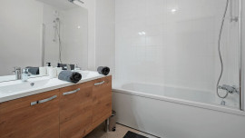 Location
Chambre en Coliving avec Terrasse / Paris 14e (loyer tout inclus)