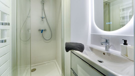 
                                                                                        Location
                                                                                         Chambre en Coliving  / Paris 15e (loyer tout inclus)