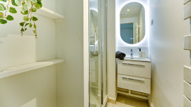 
                                                                                        Location
                                                                                         Chambre en Coliving  / Paris 15e (loyer tout inclus)