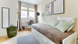 
                                                                                        Location
                                                                                         Chambre en Coliving / Paris 15e (loyer tout inclus)