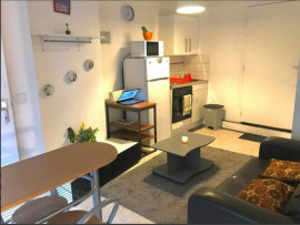 
                                                                                        Location
                                                                                         Chambre en collocation dans un appartement (loyer tout inclus)