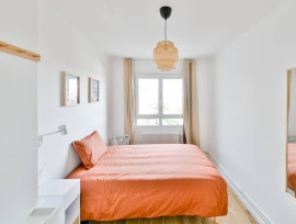 
                                                                                        Colocation
                                                                                         Chambre en coloc 64m² à Sartrouville