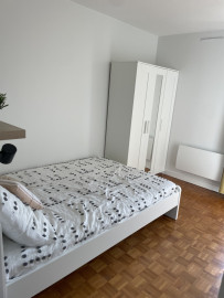 
                                                                                        Colocation
                                                                                         Chambre en colocation - 160 Santy