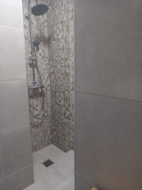 
                                                                                        Colocation
                                                                                         Chambre en colocation avec femme de menage !