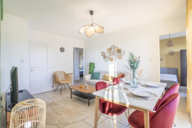 
                                                                                        Colocation
                                                                                         CHAMBRE EN COLOCATION BAIL INDIVIDUEL A LA CHAMBRE