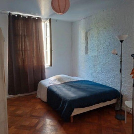 
                                                                                        Colocation
                                                                                         Chambre en colocation dans 3 pièces de 70m2