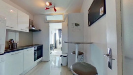 Location
Chambre en colocation dans un grand appartement (loyer tout inclus)