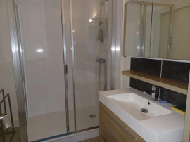 
                                                                                        Colocation
                                                                                         Chambre meublée 12m² dans grande coloc