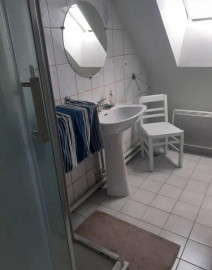 
                                                                                        Colocation
                                                                                         Chambre meublée 12m² pour étudiant ou stagiaire