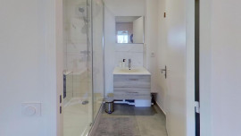 
                                                                                        Colocation
                                                                                         Chambre meublée à Lyon 8