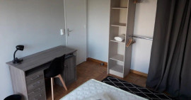 
                                                                                        Colocation
                                                                                         Chambre meublée avec balcon dans colocation 64m²