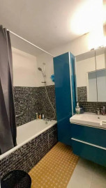 
                                                                                        Colocation
                                                                                         Chambre meublée dans une colocation