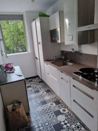 
                                                                                        Colocation
                                                                                         Chambre meublée en colocation à Rennes Clemenceau.