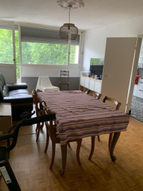 
                                                                                        Colocation
                                                                                         Chambre meublée en colocation à Rennes Clemenceau.