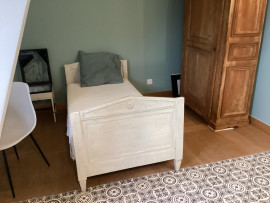 
                                                                                        Colocation
                                                                                         Chambre quartier résidentiel proche EDHEC