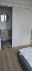 
                                                                                        Colocation
                                                                                         Chambre rénovée Gratte-Ciel – Métro 2 min – Balcon