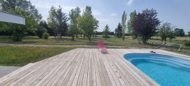 
                                                                                        Colocation
                                                                                         Chambres à louer dans superbe Villa .