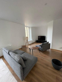 
                                                                                        Colocation
                                                                                         Chambres avec sdb/wc privés dans coloc 250m²