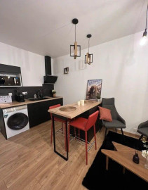 
                                                                                        Colocation
                                                                                         Chambres dans coloc 41m² espaces indépendants
