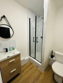 
                                                                                        Colocation
                                                                                         Chambres dans superbe coloc 70m² à Marseille