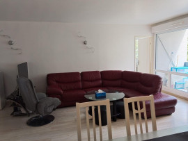
                                                                                        Colocation
                                                                                         Chambres dispo dans DUPLEX 95m² avec balcon