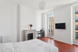 
                                                                                        Colocation
                                                                                         Chambres dispos dans coloc 120m²