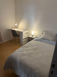 
                                                                                        Colocation
                                                                                         Chambres étudiantes en collaboration