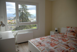 
                                                                                        Colocation
                                                                                         Chambres meublées  - LYON SUD -FAC MEDECINE